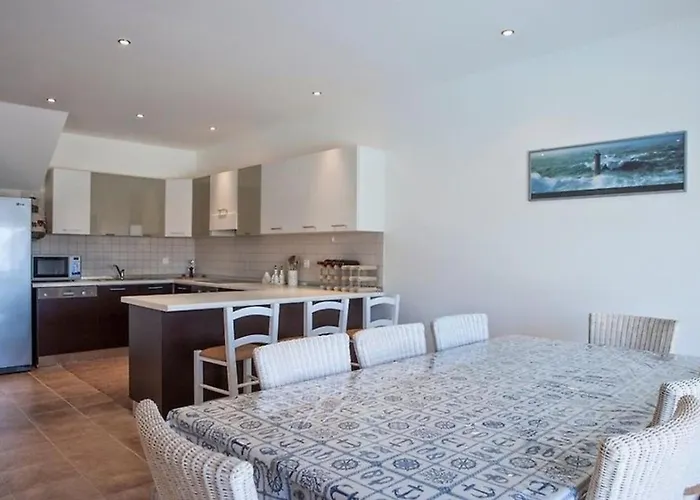 Pefkos Heights Private Pool 펜션